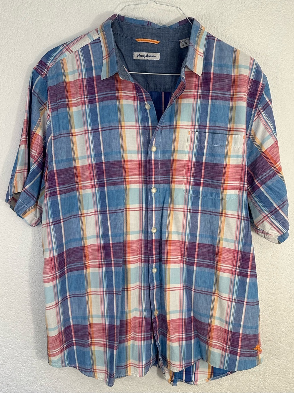 Tommy Bahama Shirt Men’s XXL Blue Pink Plaid Short Sleeve Button Down